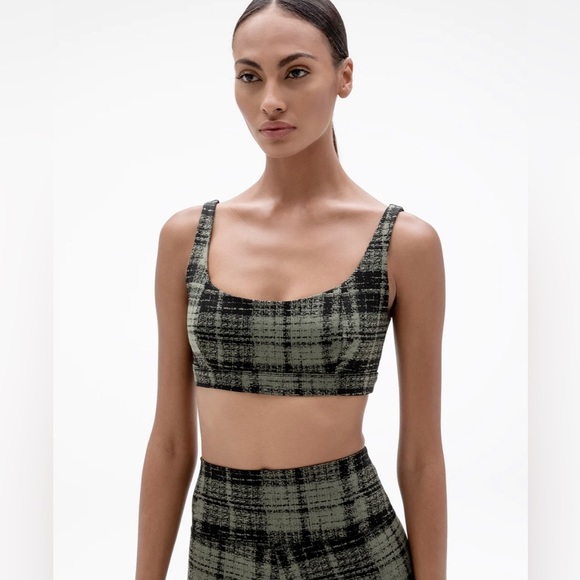 Ona - PLAID Top & LEGGING Set IN OLIVE GREEN - Picture 2 of 16